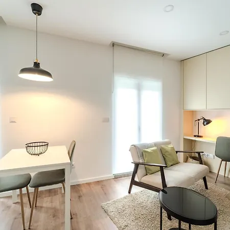 Lz By House And People * Braga